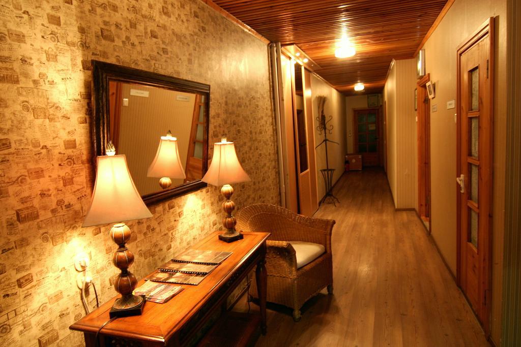 Oldhouse Hostel Tallinn Ngoại thất bức ảnh