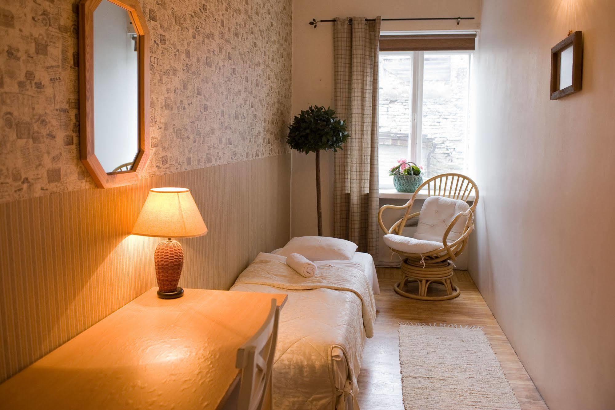 Oldhouse Hostel Tallinn Ngoại thất bức ảnh