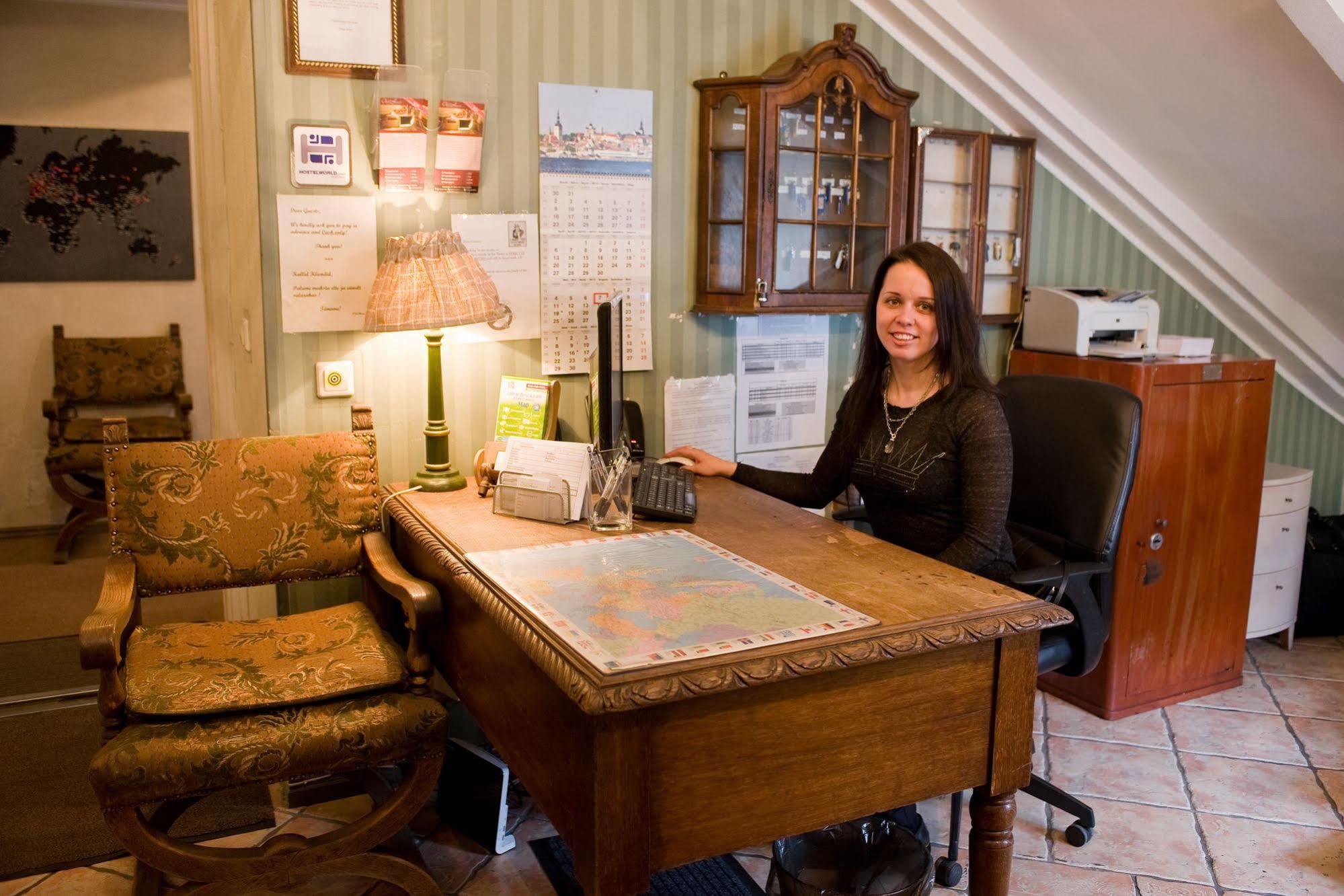Oldhouse Hostel Tallinn Ngoại thất bức ảnh